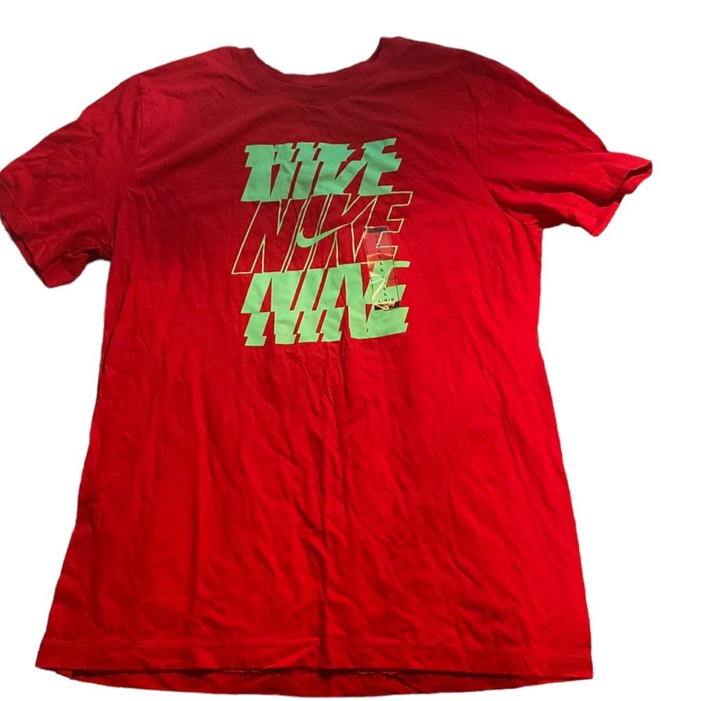 Nike Men’s Tshirt. NWT